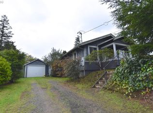 2041 State St, North Bend, OR 97459