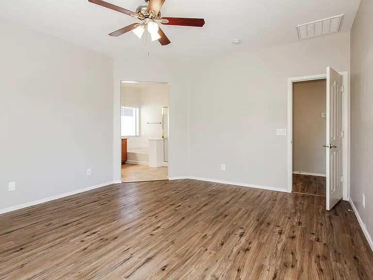 23851 W Gibson Ln — Photo 9