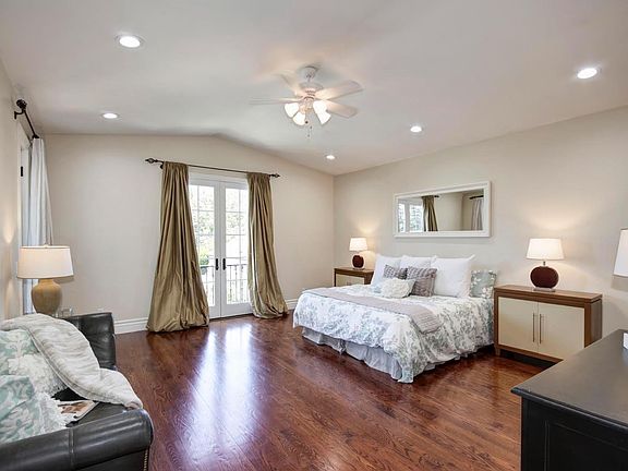5th image of 800 Sierra Oaks Vista Ln