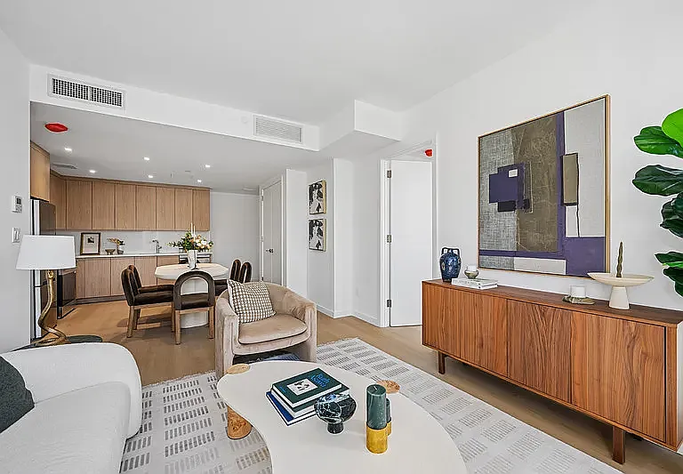 645 Park Pl #7D — Photo 4