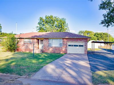 1308 N 5th St, Sayre, OK, 73662