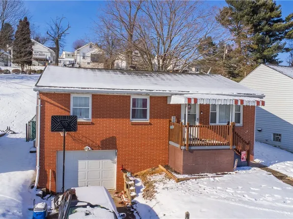 209 Canterbury Blvd, Steubenville, OH 43952