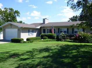 544 Ridgeview Dr, Ridgedale, MO 65739