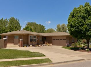 6174 S Rodeo Ln, Salt Lake City, UT 84121