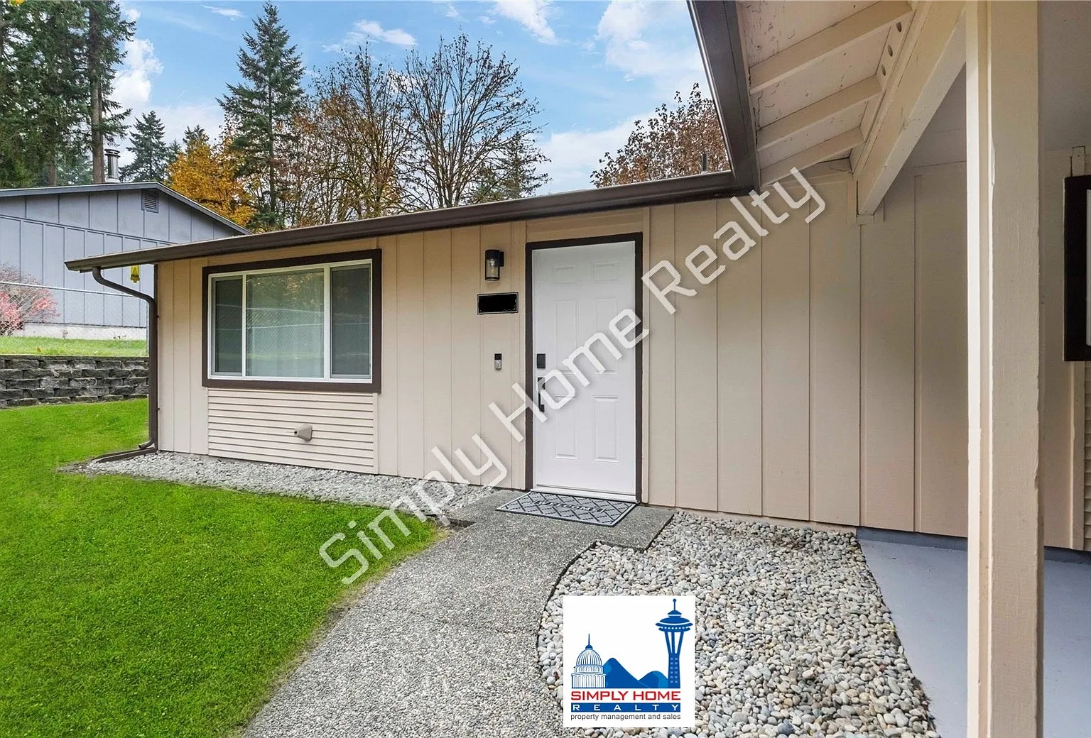 Remodeled Duplex with Spacious Backyard — Photo 1