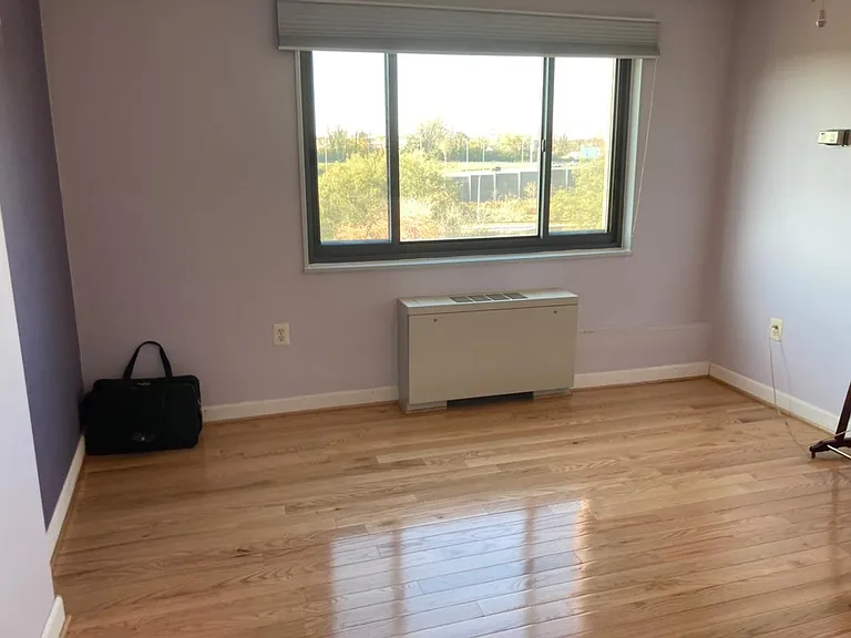 1300 S Arlington Ridge Rd — Photo 3