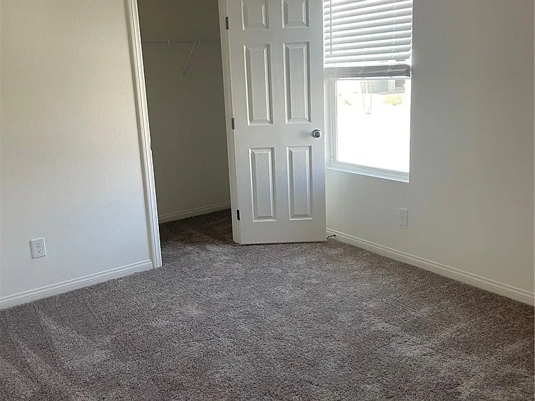 10861 River Junction Ave — Photo 9
