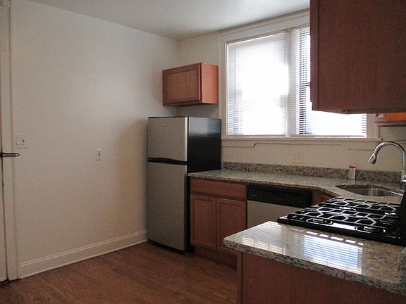 2nd image of 1237 Elmwood Ave APT 3F