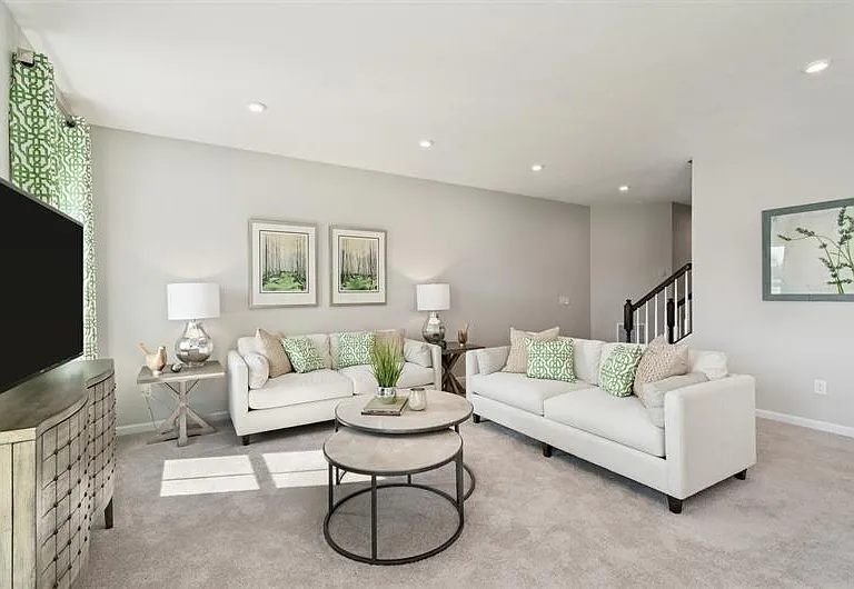 1326 S Ridge Dr E — Photo 15