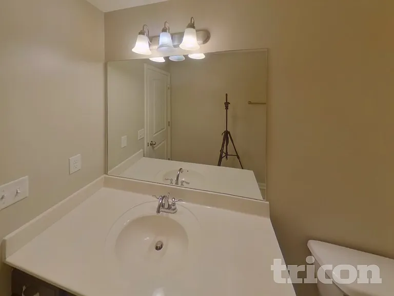 1842 Warmingfield Dr — Photo 13