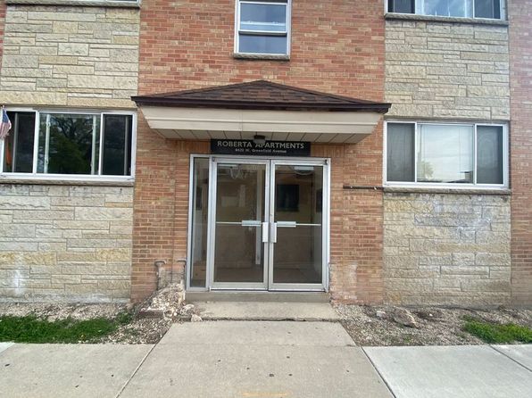 8420 W Greenfield Ave APT 13