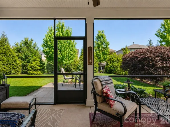 5125 Looking Glass Trl, Denver, NC 28037
