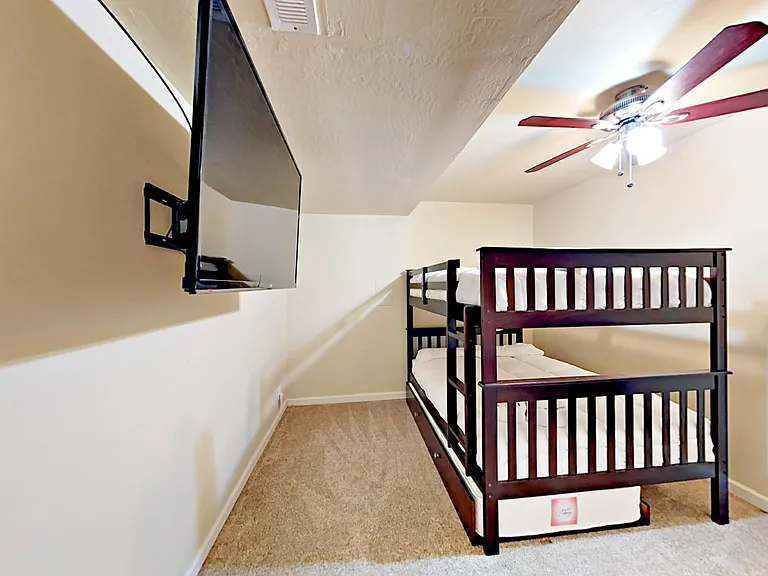3294 Pine Hill Rd — Photo 13