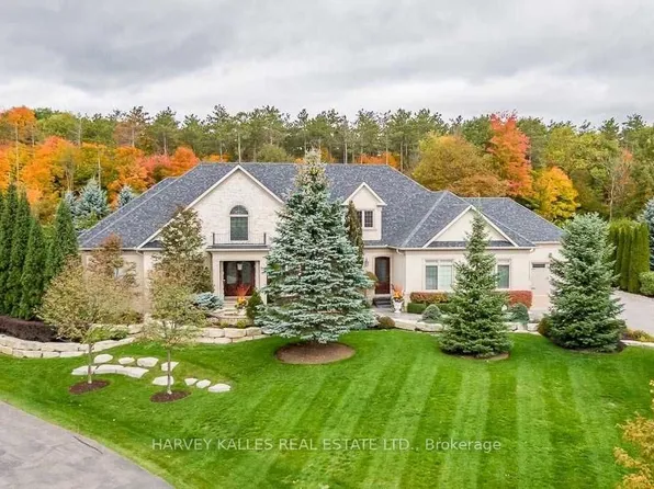 44 Grayfield Dr, Whitchurch Stouffville, ON L4A 0B1