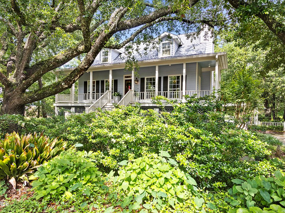 312 Washington Ave, Ocean Springs, MS 39564 Zillow