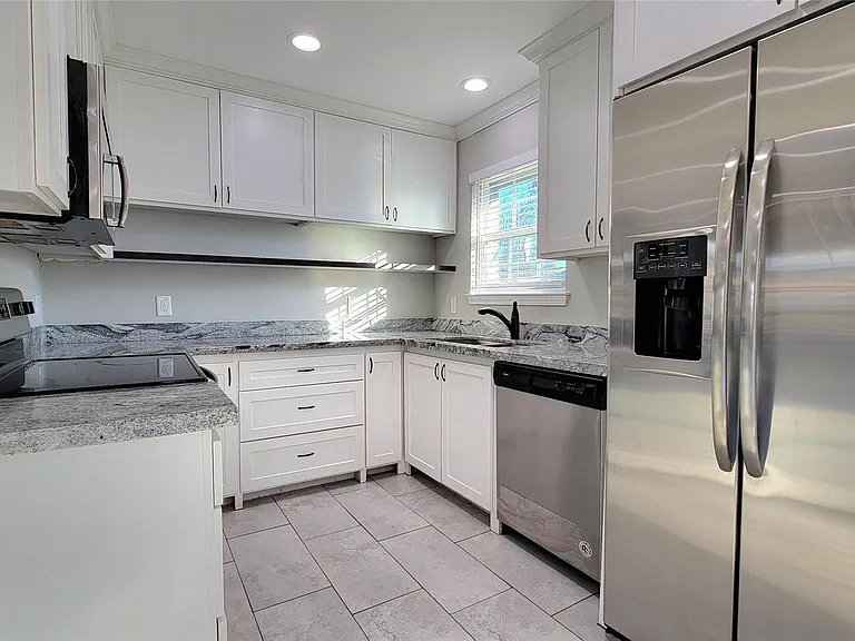 4311 Knotty Oaks Trl — Photo 6
