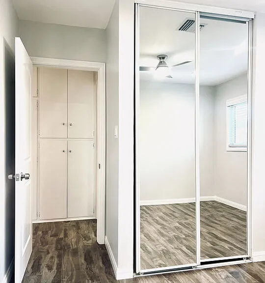 624 N Toluca Park Dr #E — Photo 22