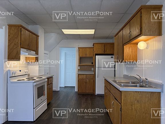 3rd image of 131 S Ashland Ave