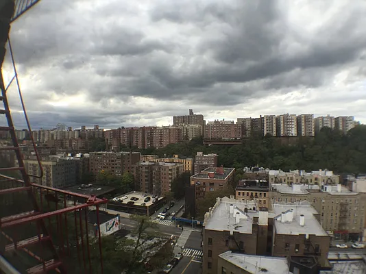 Rented by Bohemia Realty Group | media 48