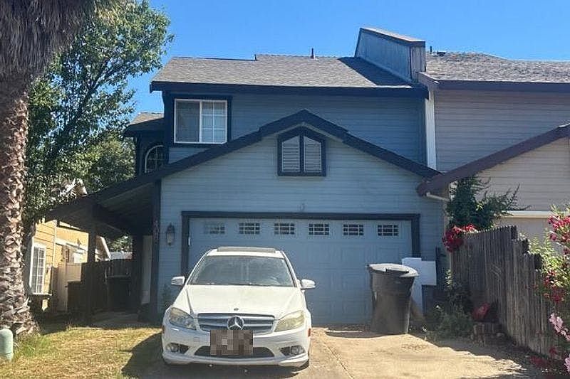 1st image of 406 Cirby Oaks Ct