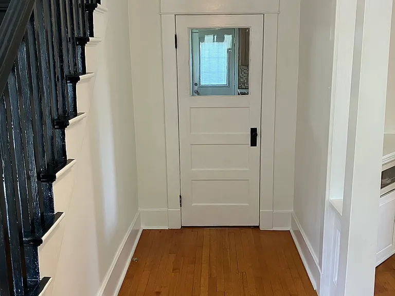 133 Pearl St — Photo 2