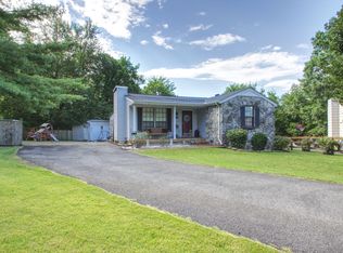 4923 Log Cabin Rd, Nashville, TN 37216