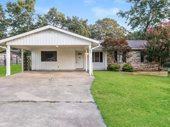 107 Shady Grove Ln, Sherwood, AR 72120