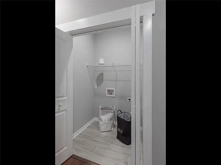 1569 Jonesboro Rd SE — Photo 21