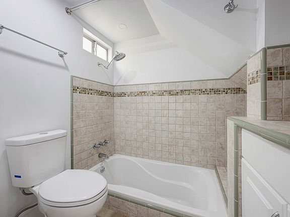 4th image of 4919 Long Branch Ave