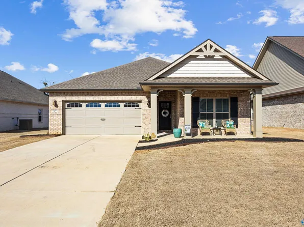 2522 Celia Ct SW, Huntsville, AL 35803