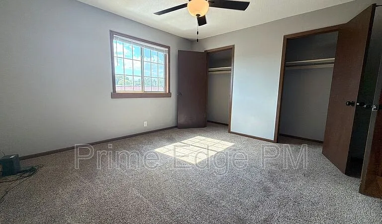 1109 N 28th St #12 — Photo 15