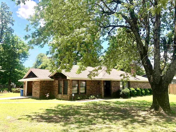 2509 Cherry St, Corning, AR 72422