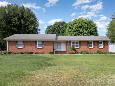 500 Hillsdale Dr, Monroe, NC, 28110