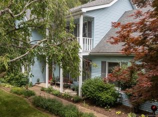 3020 Chimneywood Dr, Floyds Knobs, IN 47119
