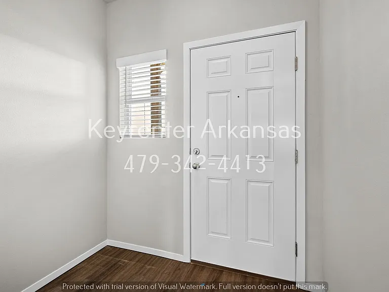 811 E Sparrow Cir — Photo 5