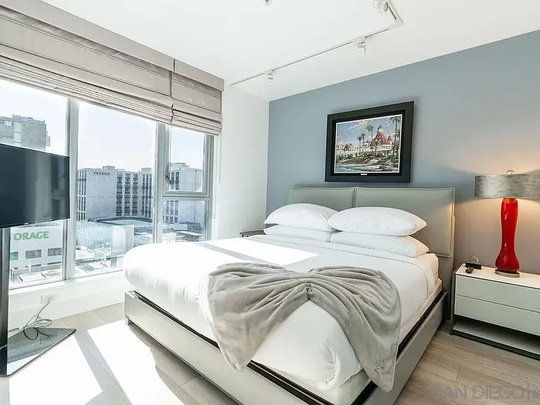 575 6th Ave #707 — Photo 11