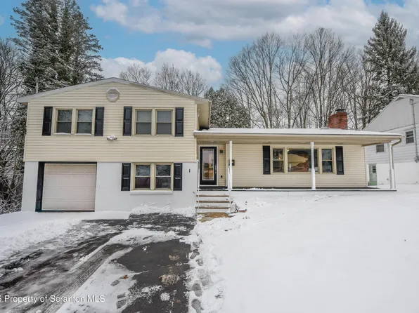 16 Hall Ave, Clarks Green, PA 18411