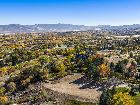 3rd image of 2490 Faretto Ln