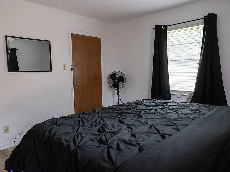 1715 Rodden Dr — Photo 34
