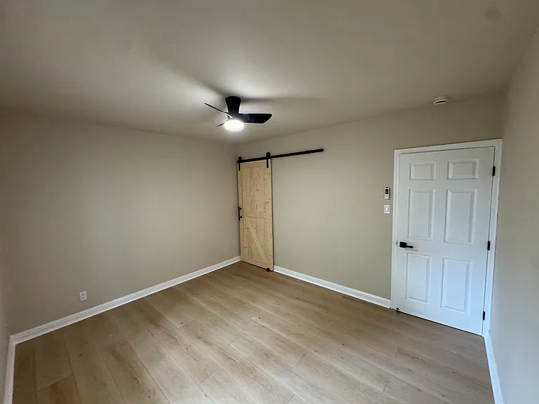 3450 Seminary Ave #3452 — Photo 8