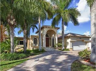 9344 Bay Dr, Surfside, FL 33154