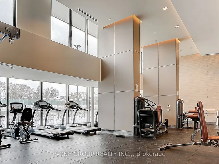 85 McMahon Dr #2507 — Photo 12