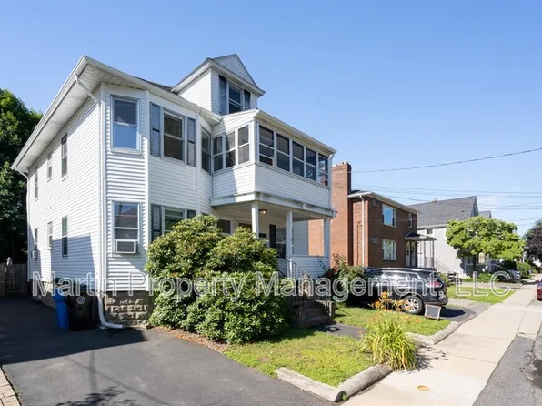 27 Grant Ave #1, Belmont, MA 02478