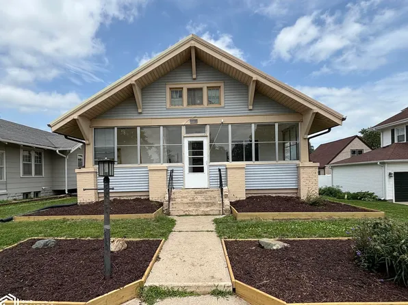 315 7th St, Gladbrook, IA 50635