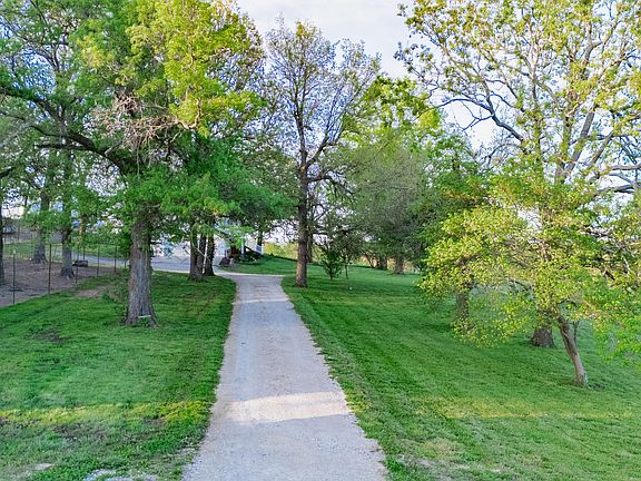 3rd image of 4681 S 138th Road