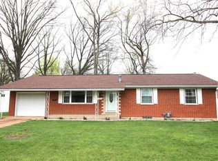 303 W Patterson St, Mascoutah, IL