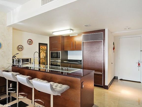 3rd image of 465 Brickell Ave APT 1902