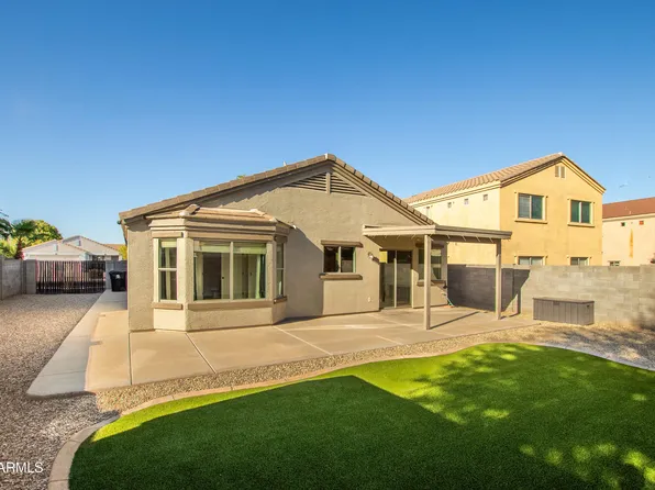 17611 W WATSON Lane, Surprise, AZ 85388