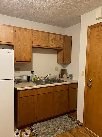 1 bed, 600 sqft, $875 — Photo 2