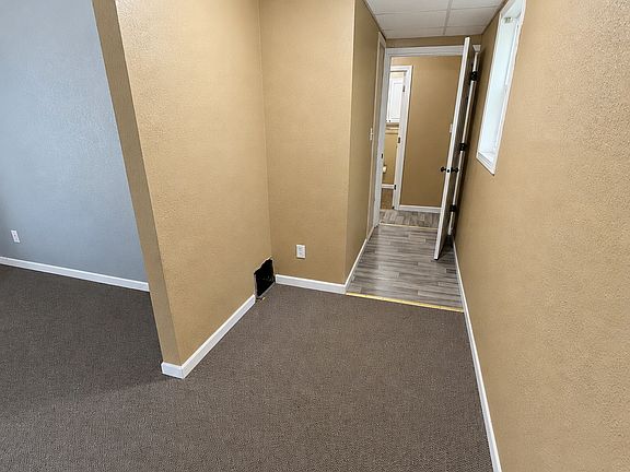 5th image of 112 30th Ave N #1